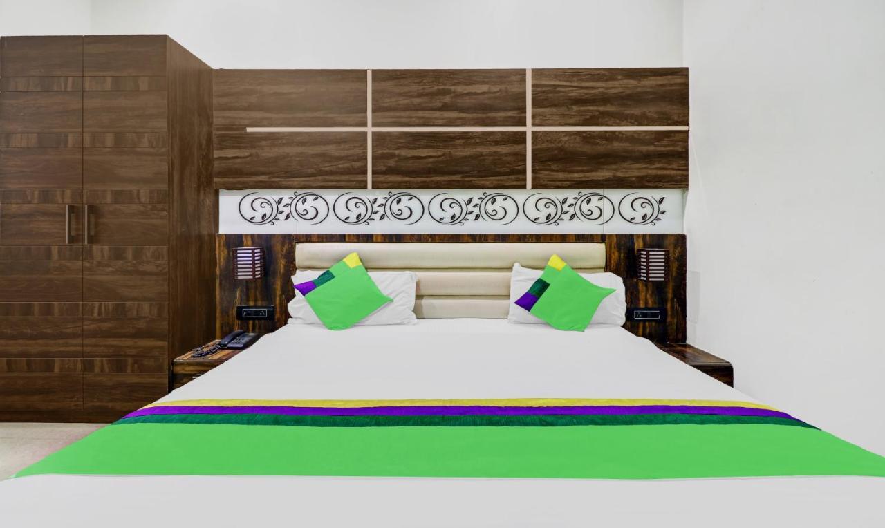 Itsy Hotels Anjali Mahal 500, Mtrs From Mathura Railway Station Exterior foto